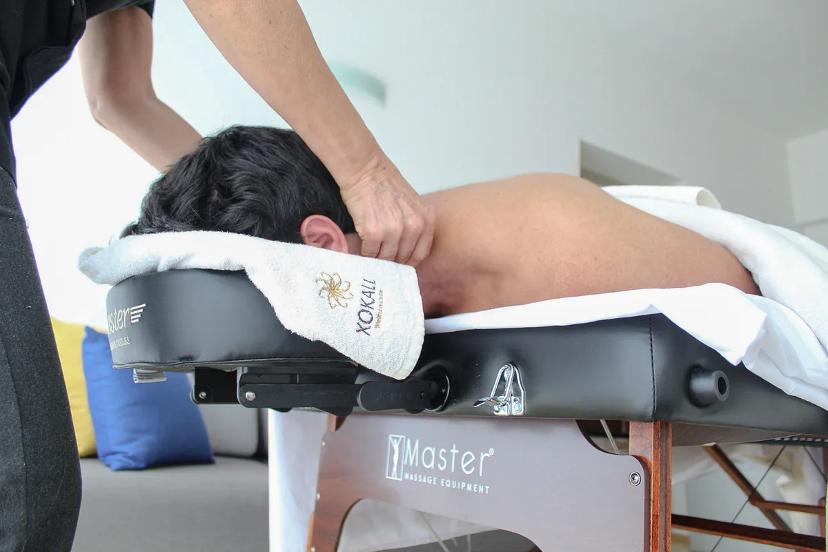 Masaje con equipo iMaster